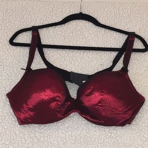 Cacique Sexy Red Bra Final chance before donating